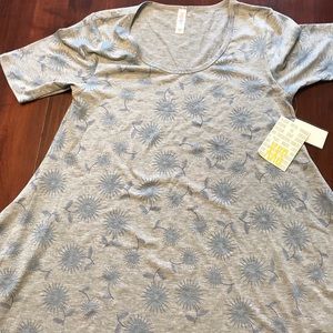New with Tags Lularoe XXS Perfect Tee